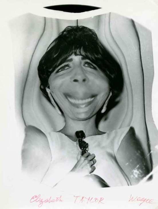 1950_weegee-Liz-taylor-distort_oscar_c